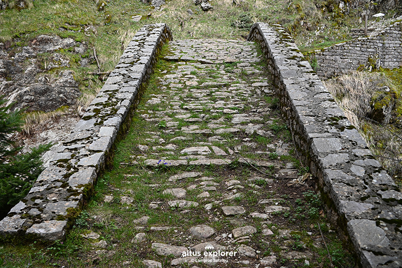 γεφυρι Καμαρα